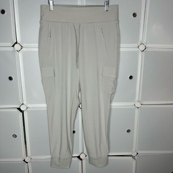 Athleta Sutton Joggers in Light Grey Size 10 - Picture 3 of 13